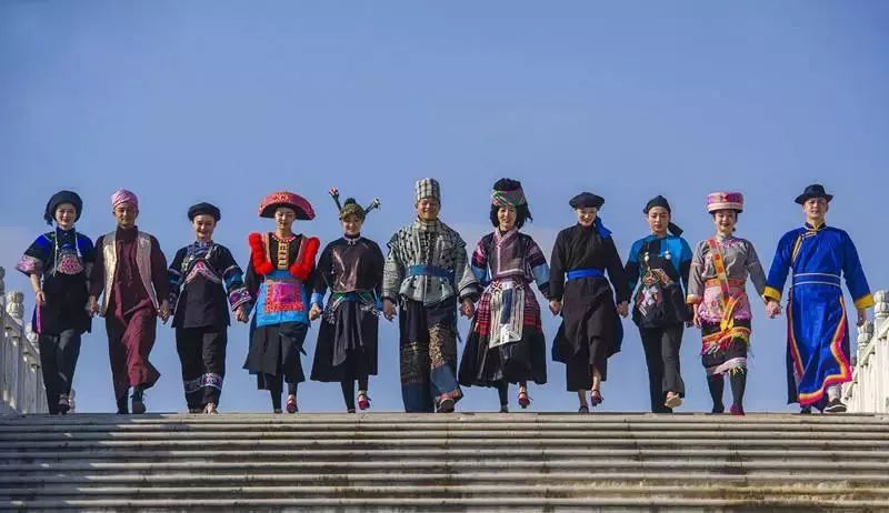 每年4月1日是文山州慶