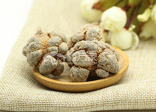 30頭三七