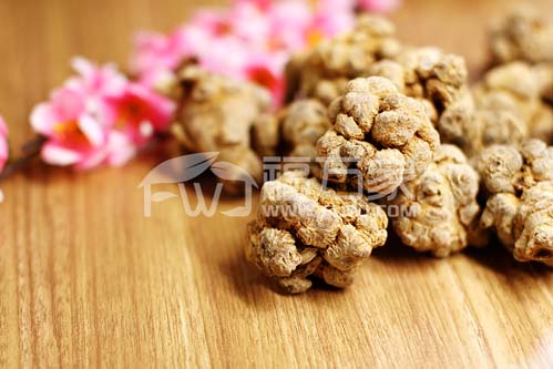 三七粉對(duì)胃有傷害嗎