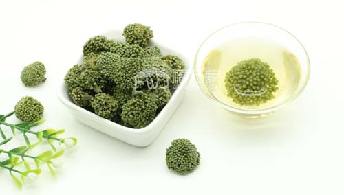 三七花比三七粉好嗎